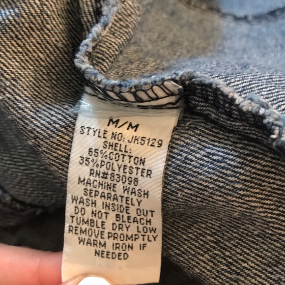 Cropped style jean jacket - Picture 8 of 8